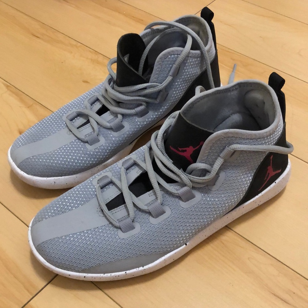 Basket ball running shoes